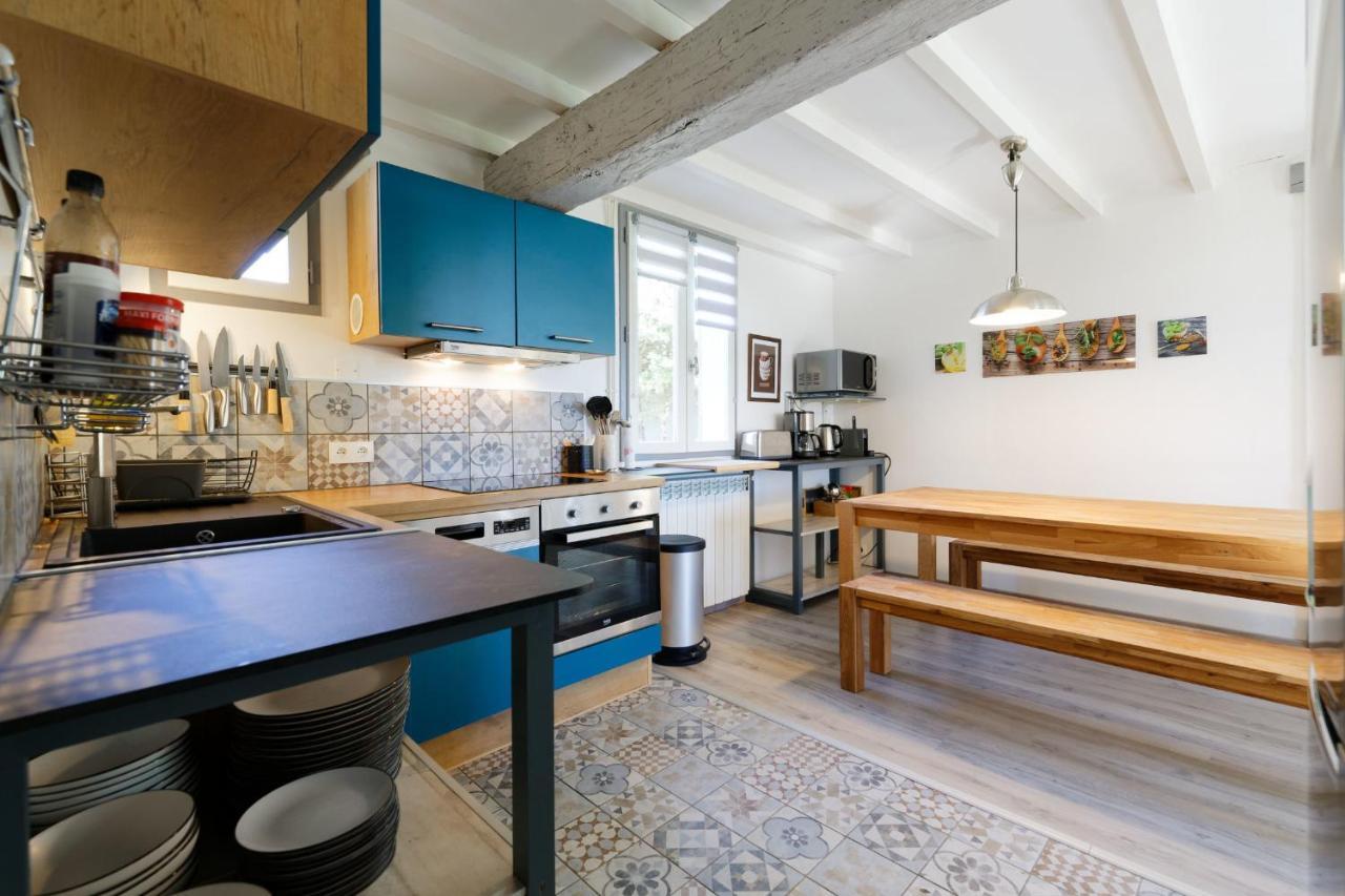Chambre D'Hotes De Charme A La Maison Bleue Savignac-Mona Εξωτερικό φωτογραφία