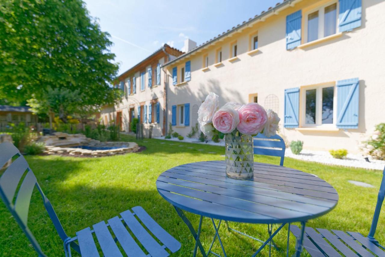 Chambre D'Hotes De Charme A La Maison Bleue Savignac-Mona Εξωτερικό φωτογραφία